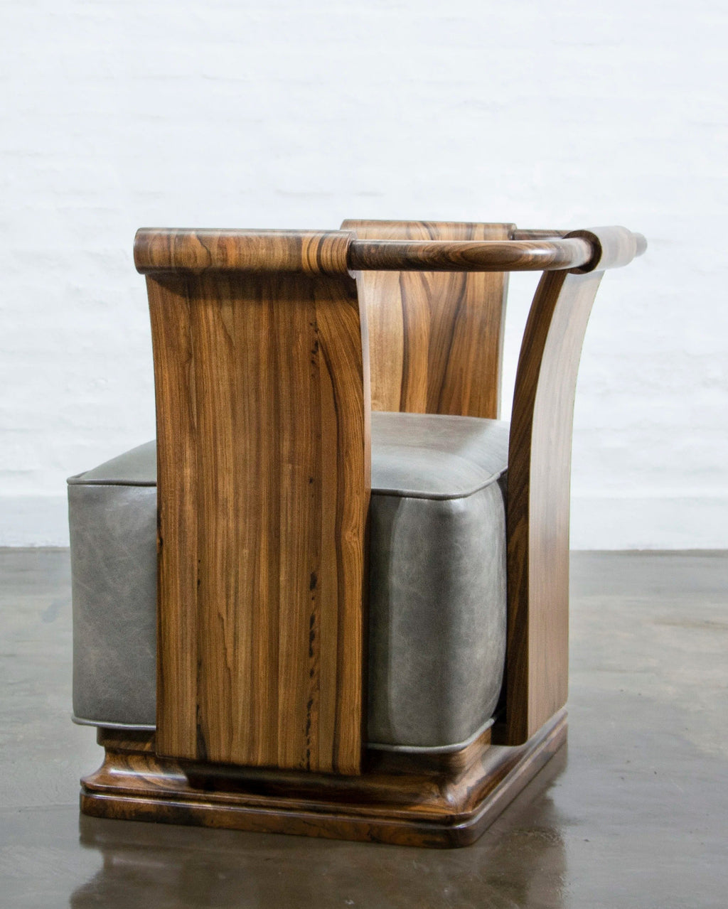 Simone Lounge Chair