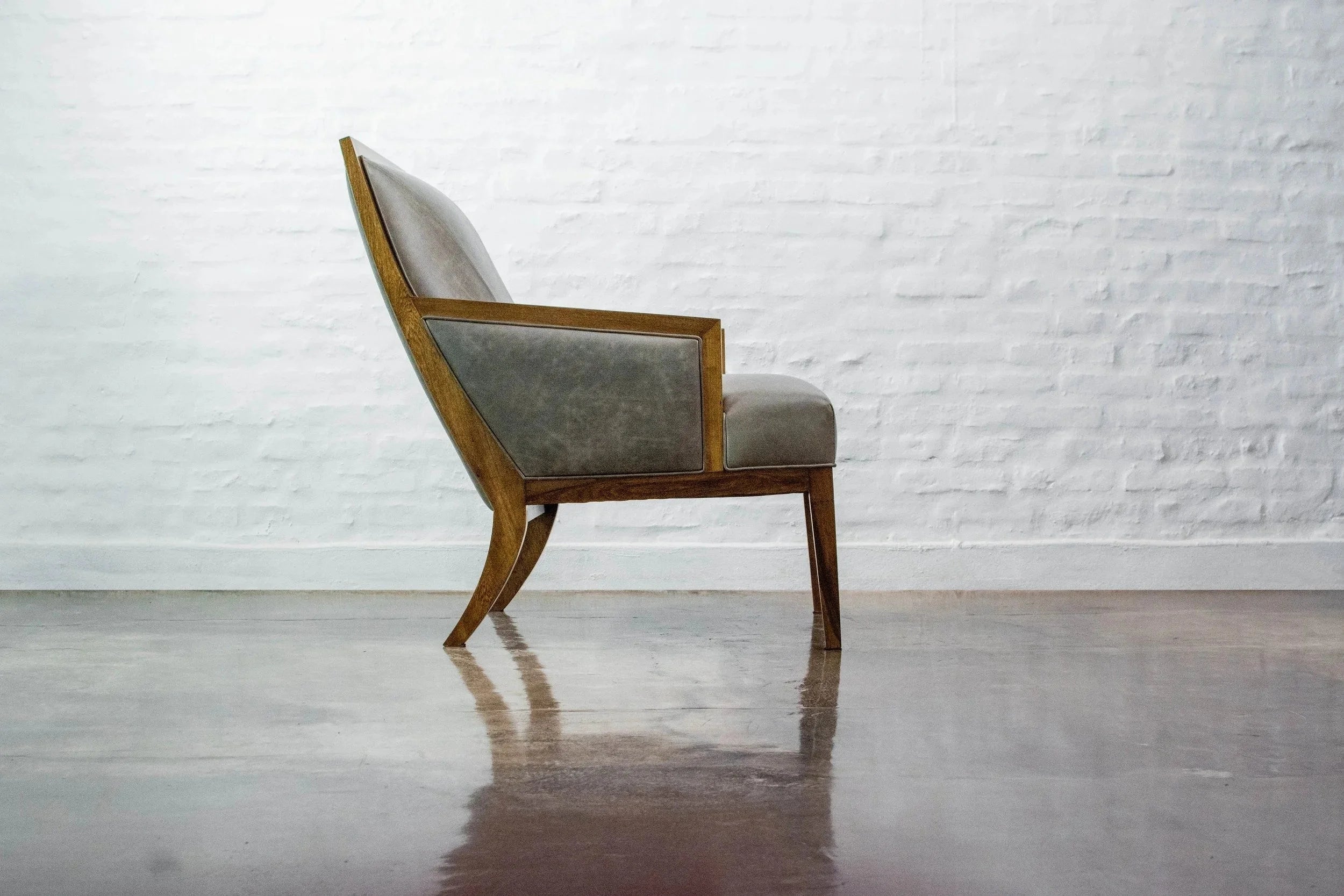 Belgrano Lounge Chair
