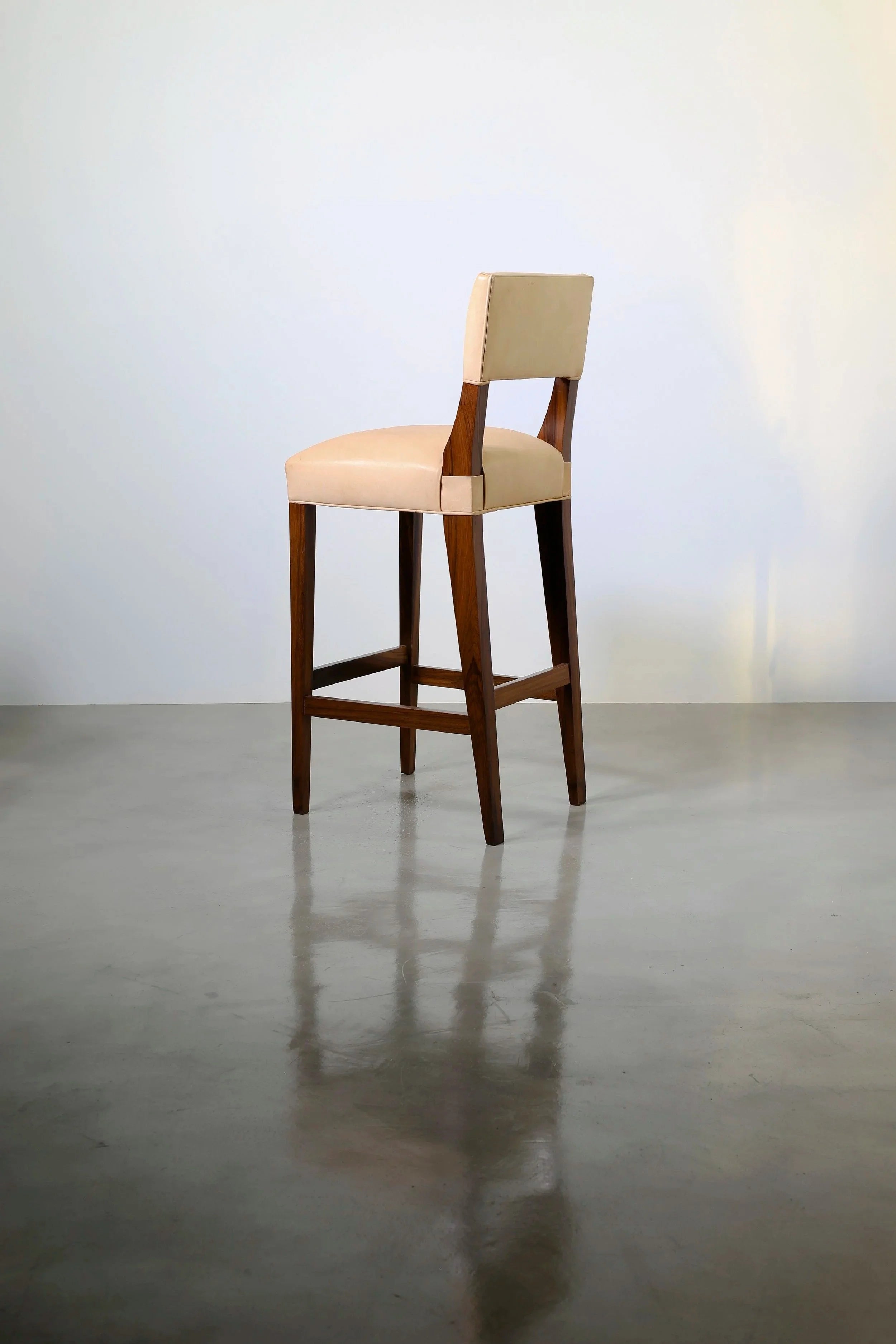 Bruno Stool