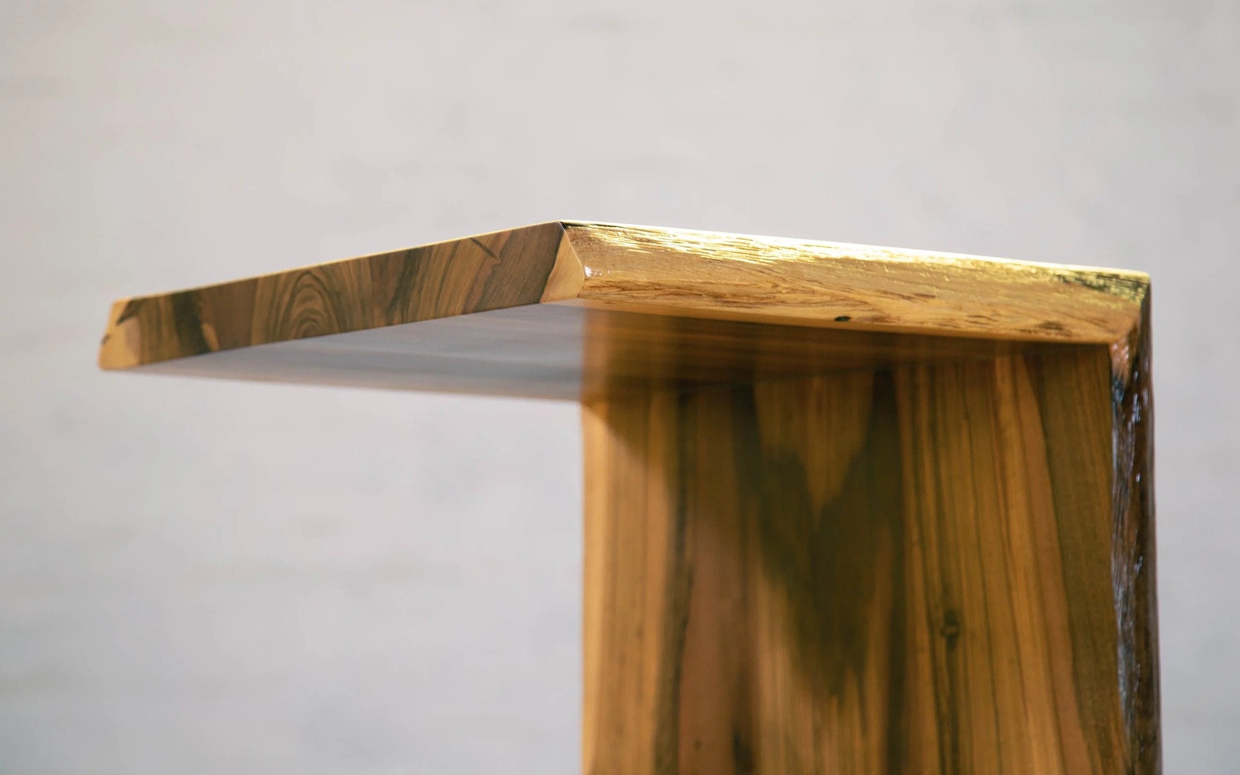 Carlo Side Table