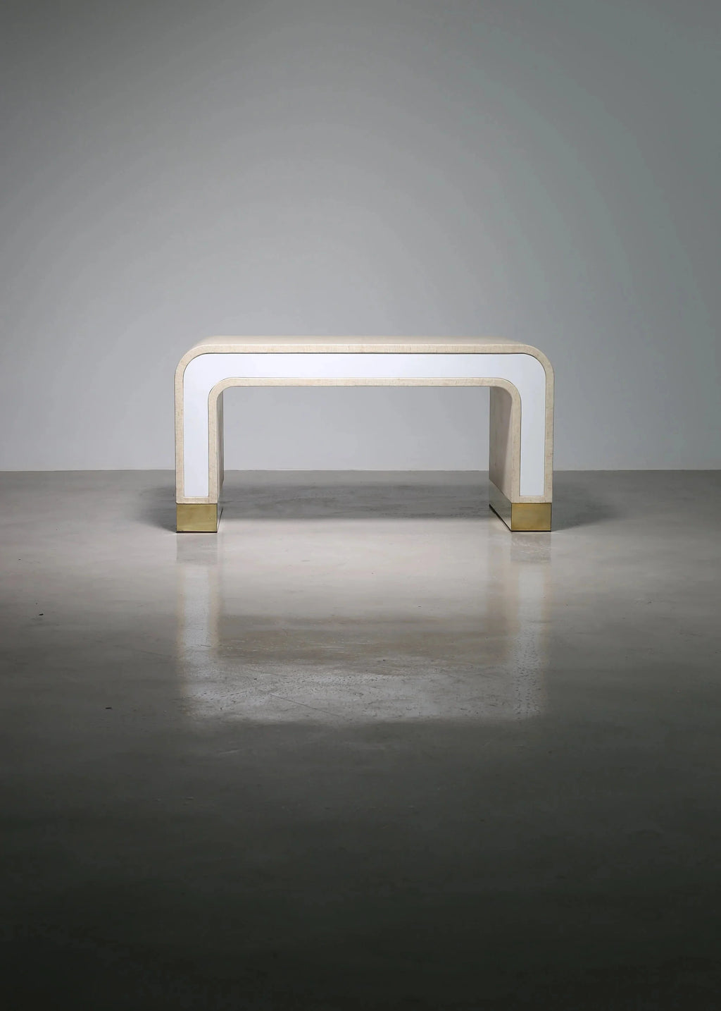 Cascata Table