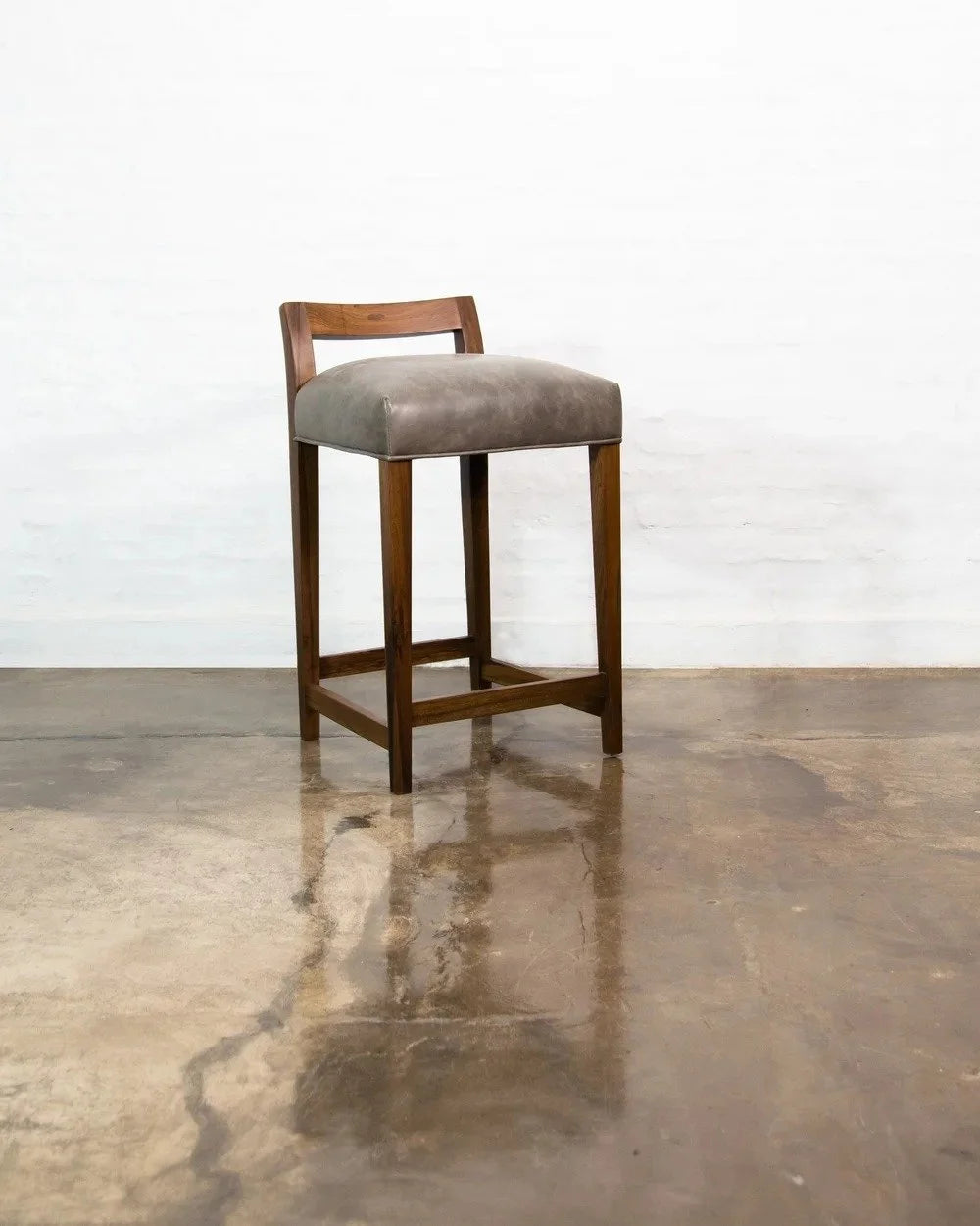 Umberto Stool