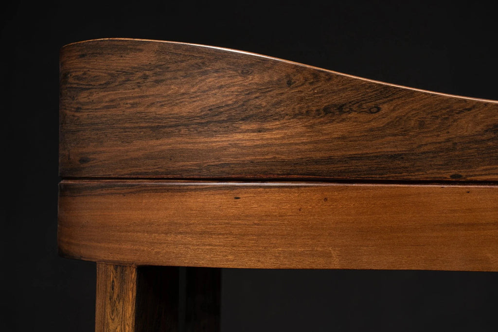 Pia Stool