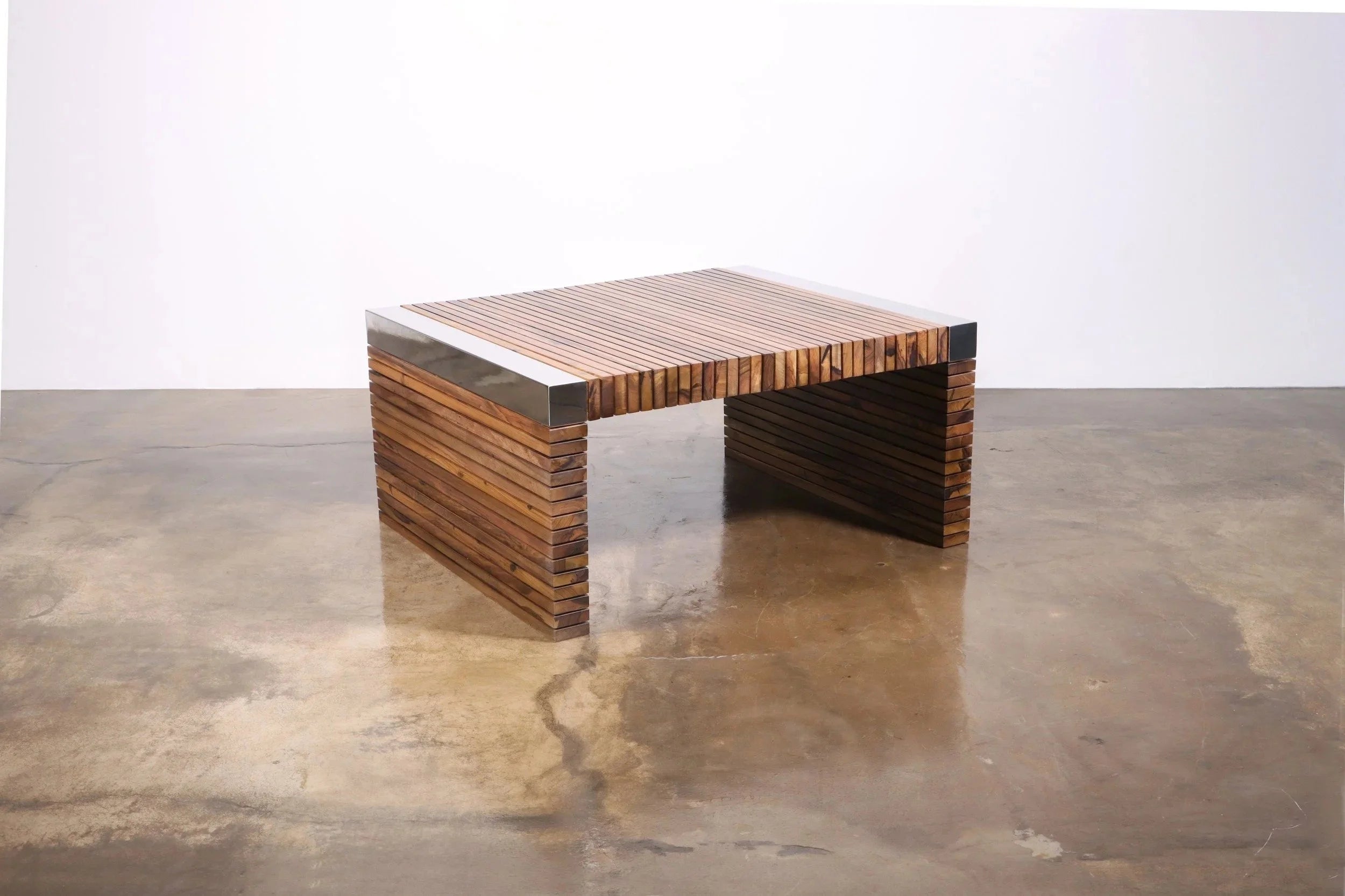 Argilla Table
