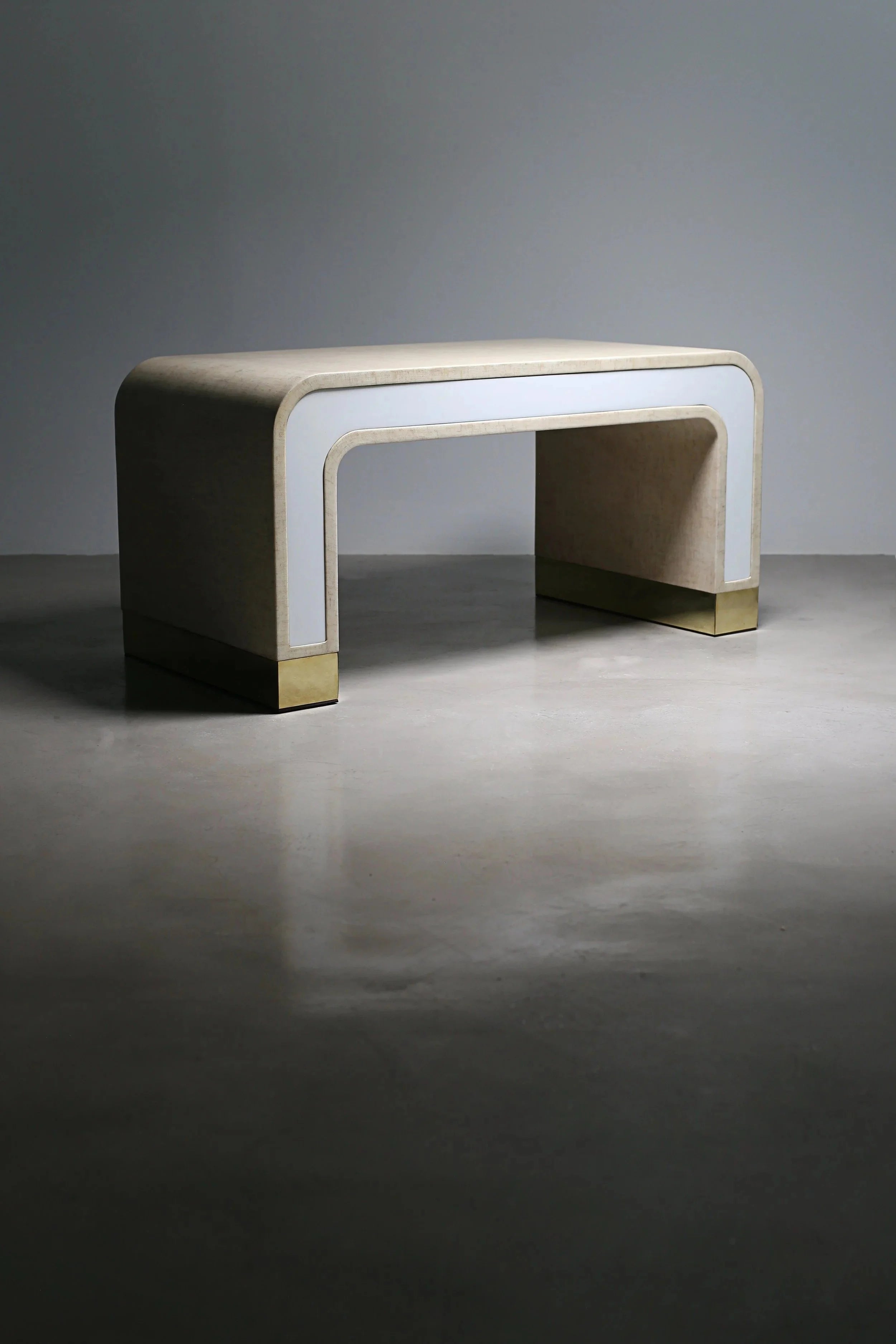 Cascata Table