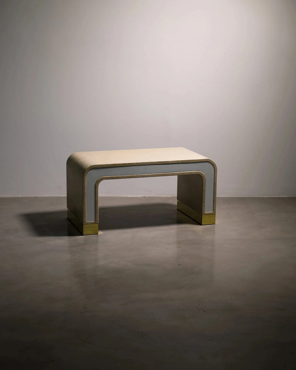 Cascata Table