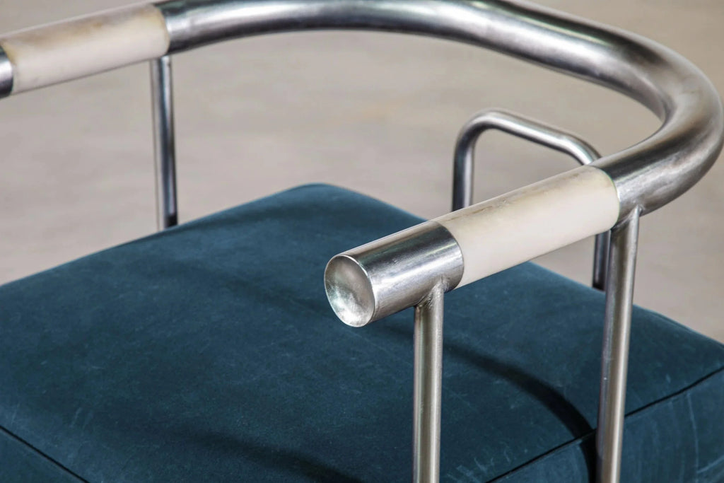 Baby Bull Lounge Chair
