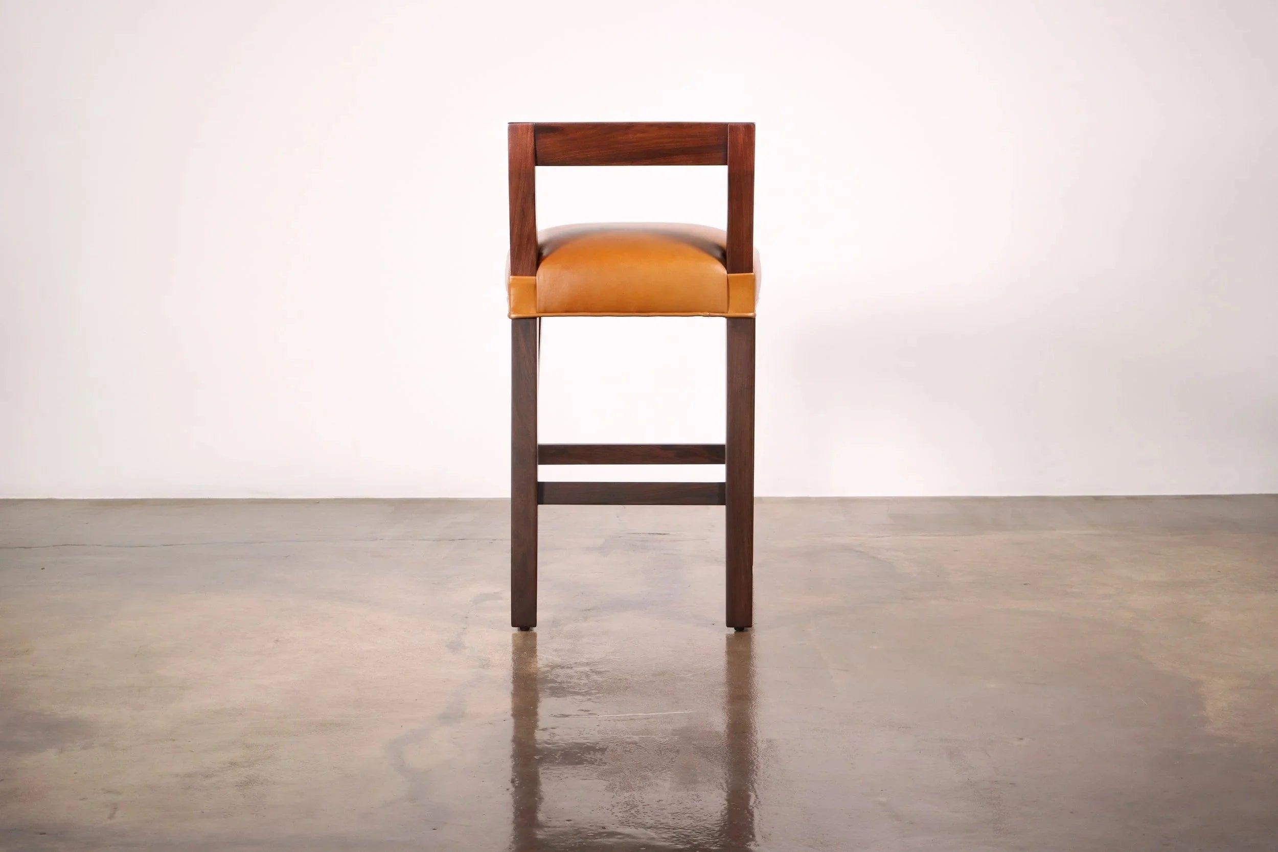 Ecco Stool