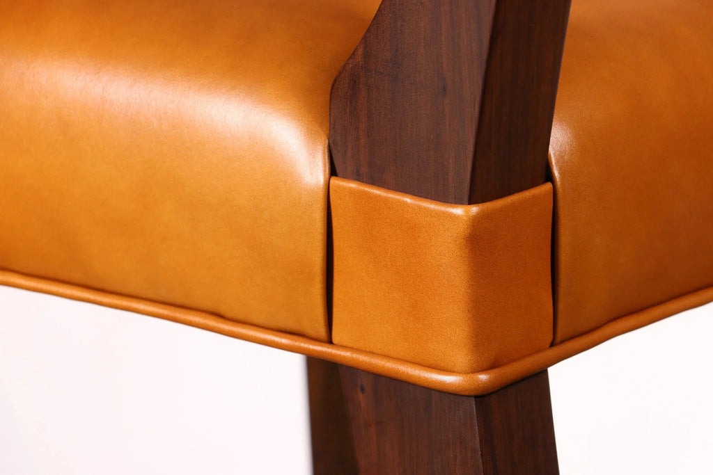 Ecco Stool