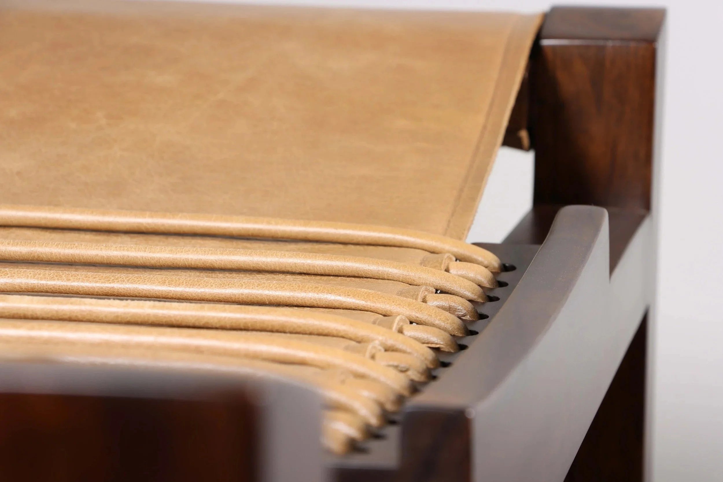 Luzio Stool