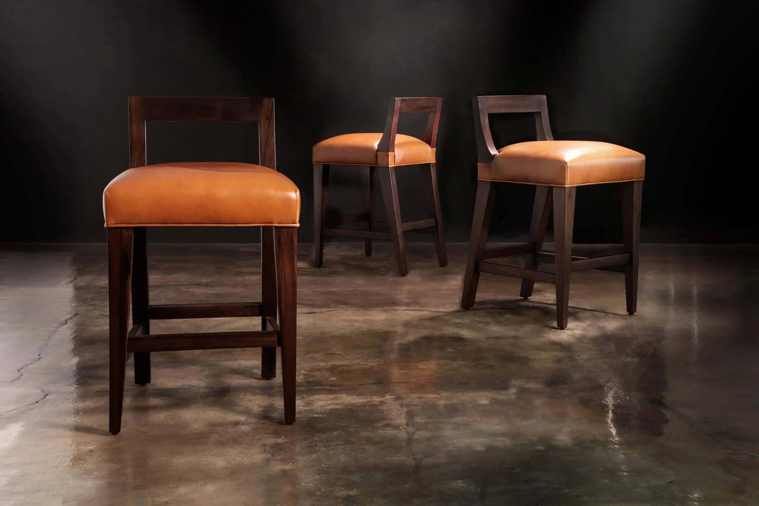 Ecco Stool