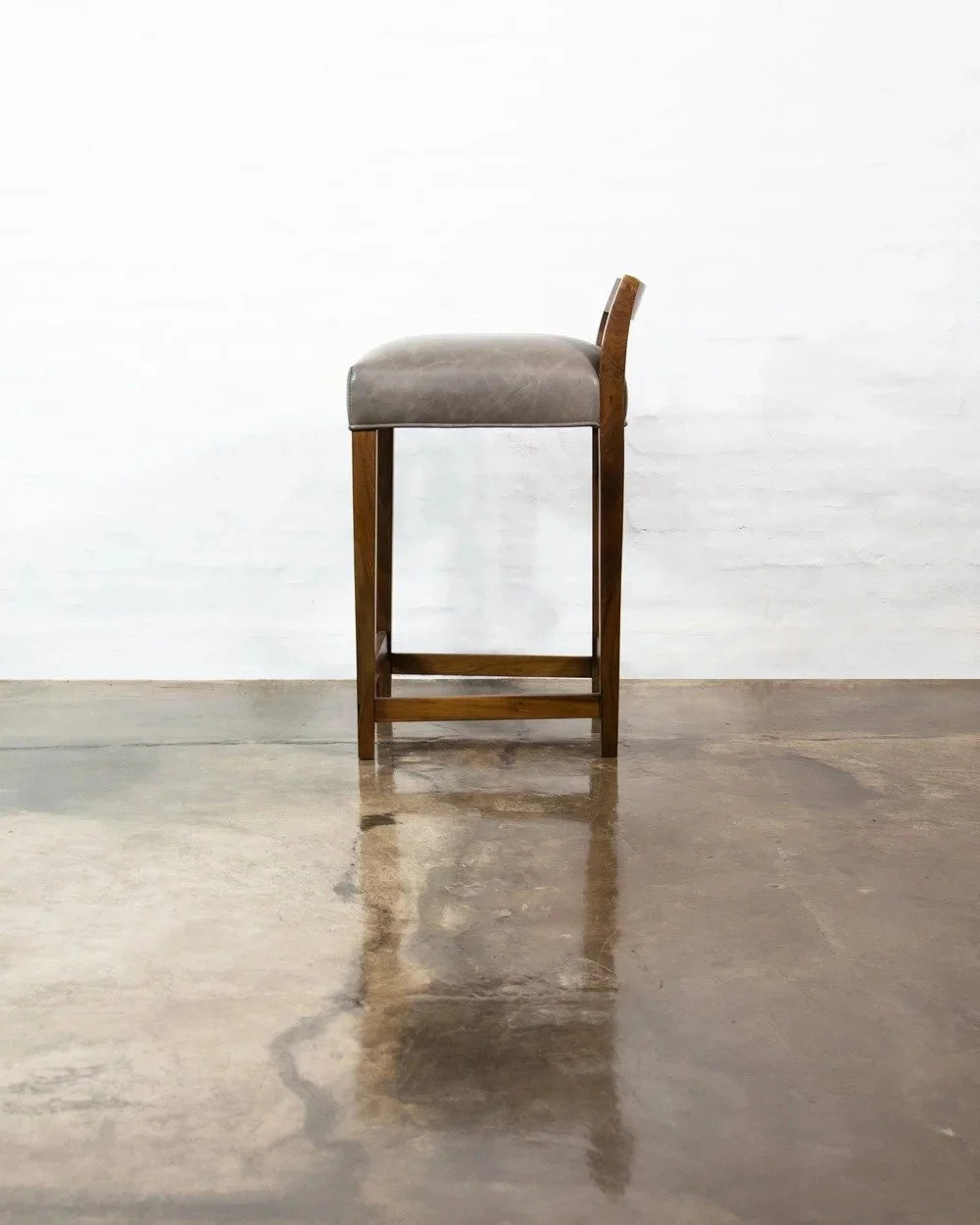 Umberto Stool