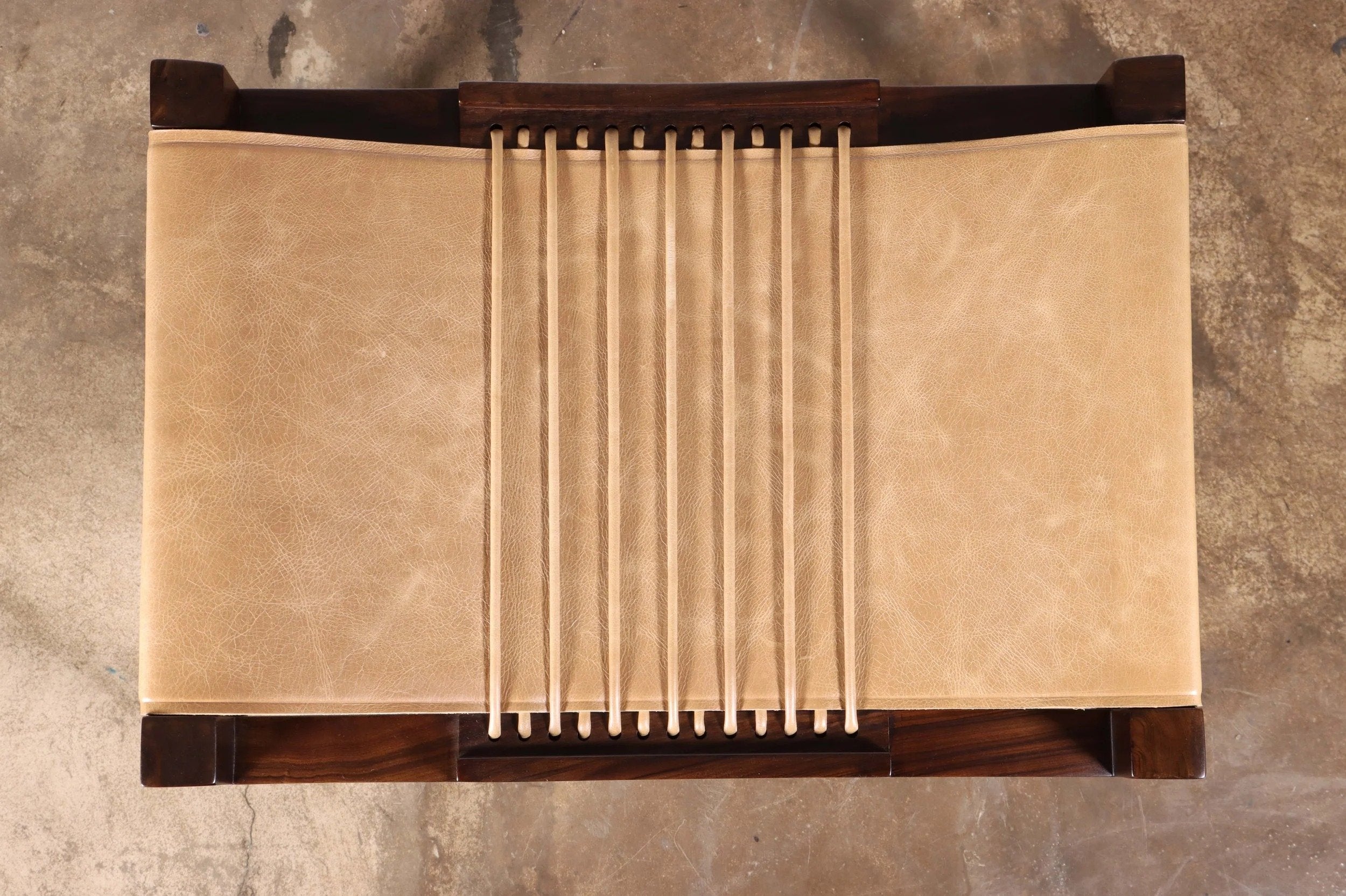 Luzio Stool
