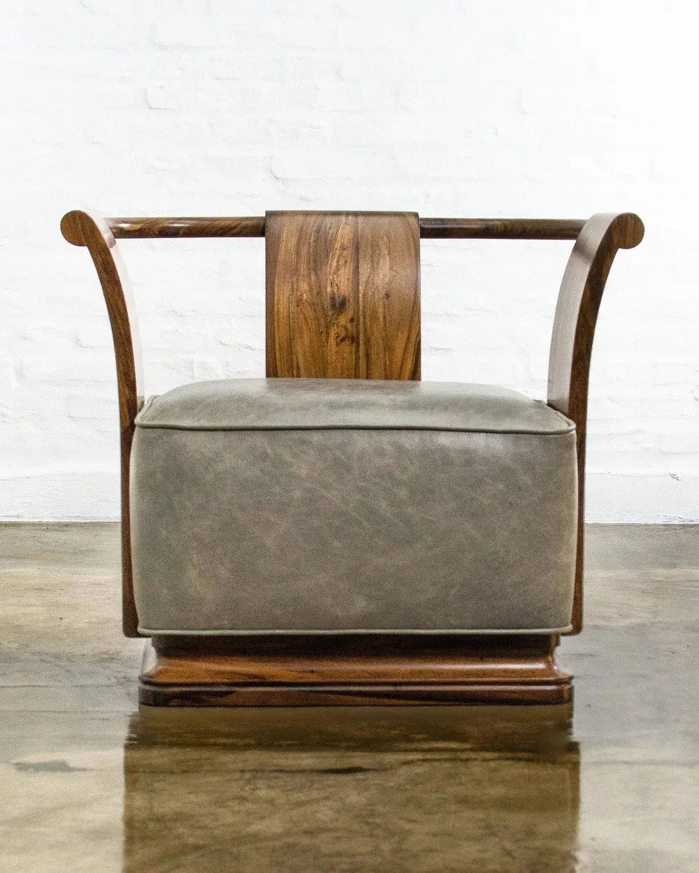 Simone Lounge Chair